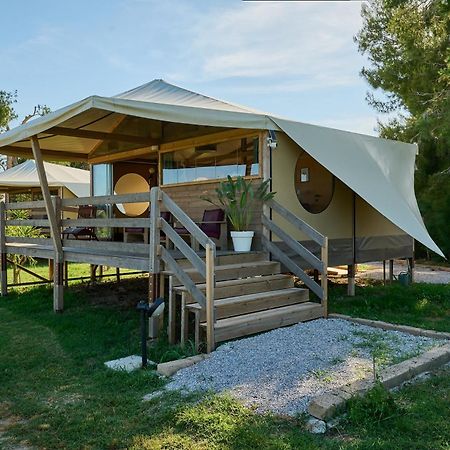 Suite Glamping Vicino Al Mare Piombino Extérieur photo