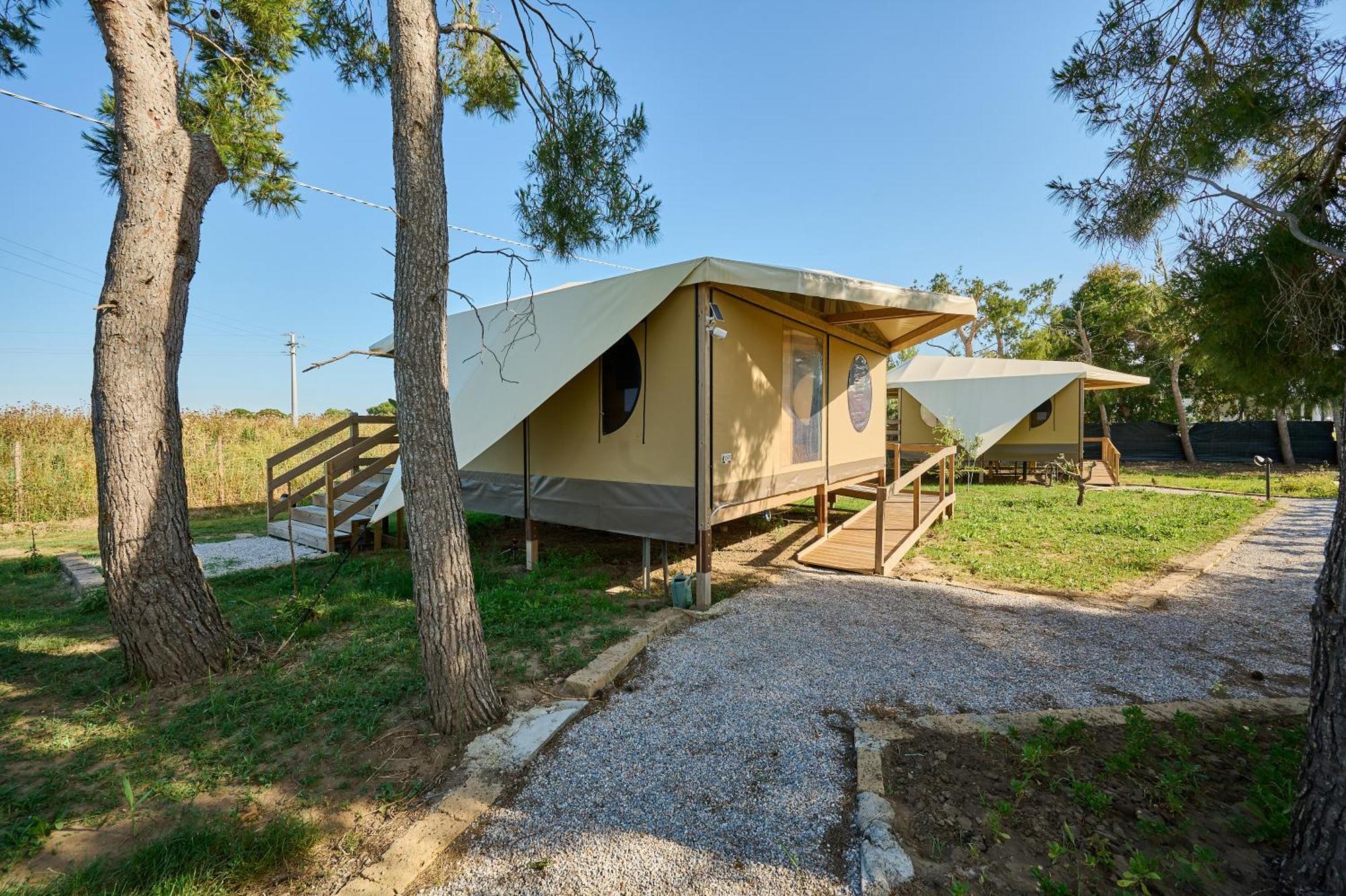 Suite Glamping Vicino Al Mare Piombino Extérieur photo