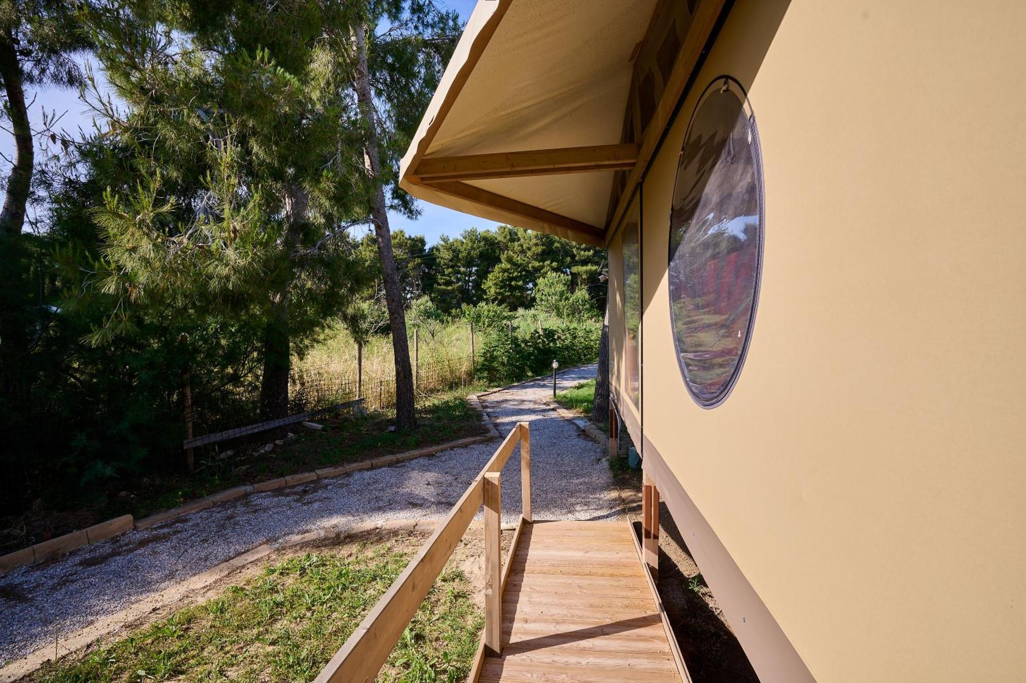 Suite Glamping Vicino Al Mare Piombino Extérieur photo